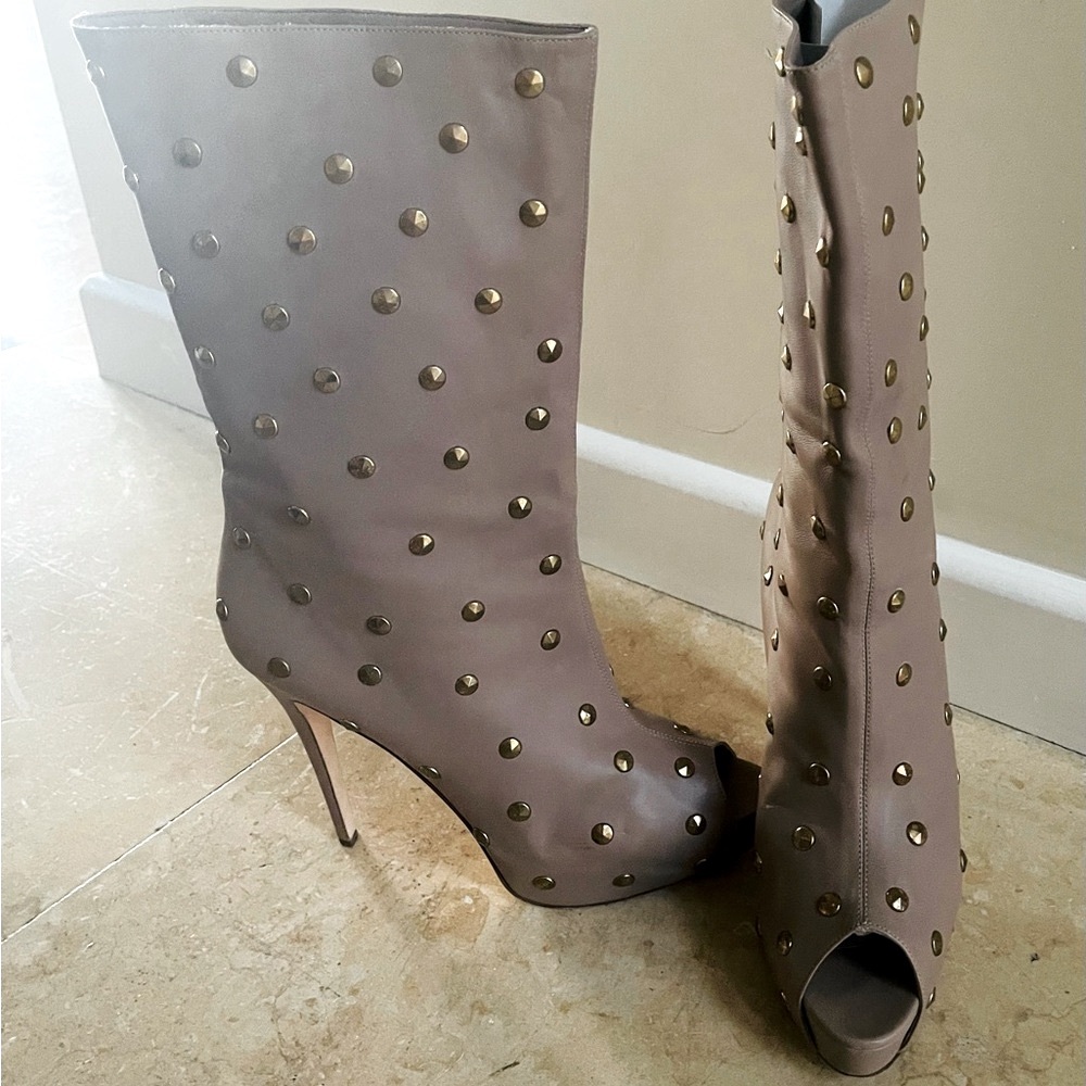 VINTAGE BRIAN  ATWOOD  PEEP TOE BOOTS💝HP
